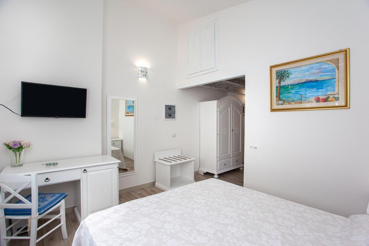 Lu Lioni La Casa In Collina - Affittacamere Con Vista Mare מראה חיצוני תמונה