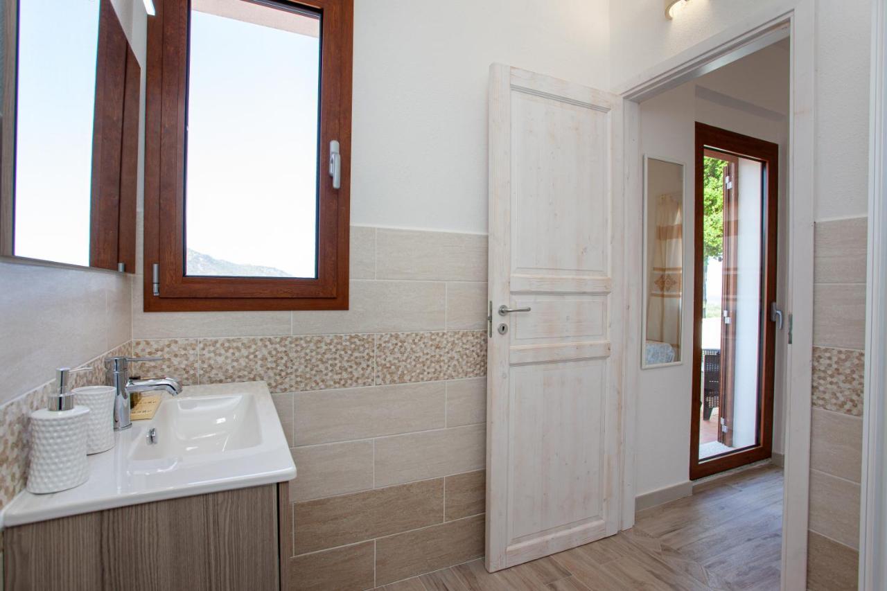 Lu Lioni La Casa In Collina - Affittacamere Con Vista Mare מראה חיצוני תמונה